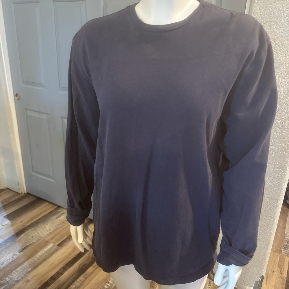 Old Navy Men's Navy Long Sleeve Tee